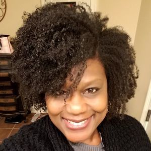 Meet your Posher, Tanya